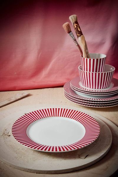 (image for) Pip Studio Royal Stripes Frühstücksteller Dunkelrosa 21cm | Pip Studio Sale-2741