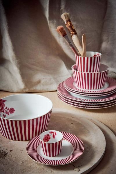 (image for) Pip Studio Royal Stripes Eierbecher Dunkelrosa | Pip Studio Sale-2717