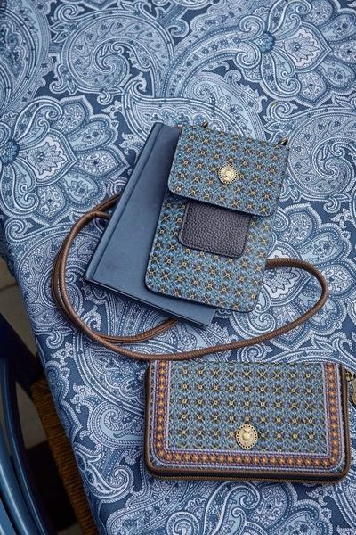 (image for) Pip Studio Telefontasche Klein Clover Blau | Pip Studio Sale-2611