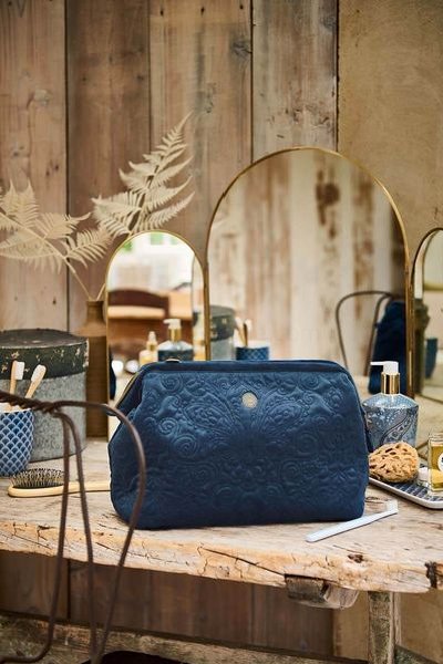 (image for) Pip Studio Kosmetiktasche Extra Gross Samt Quiltey Days Blau | Pip Studio Sale-3129