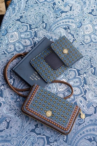 (image for) Pip Studio Telefontasche Klein Clover Blau | Pip Studio Sale-2611